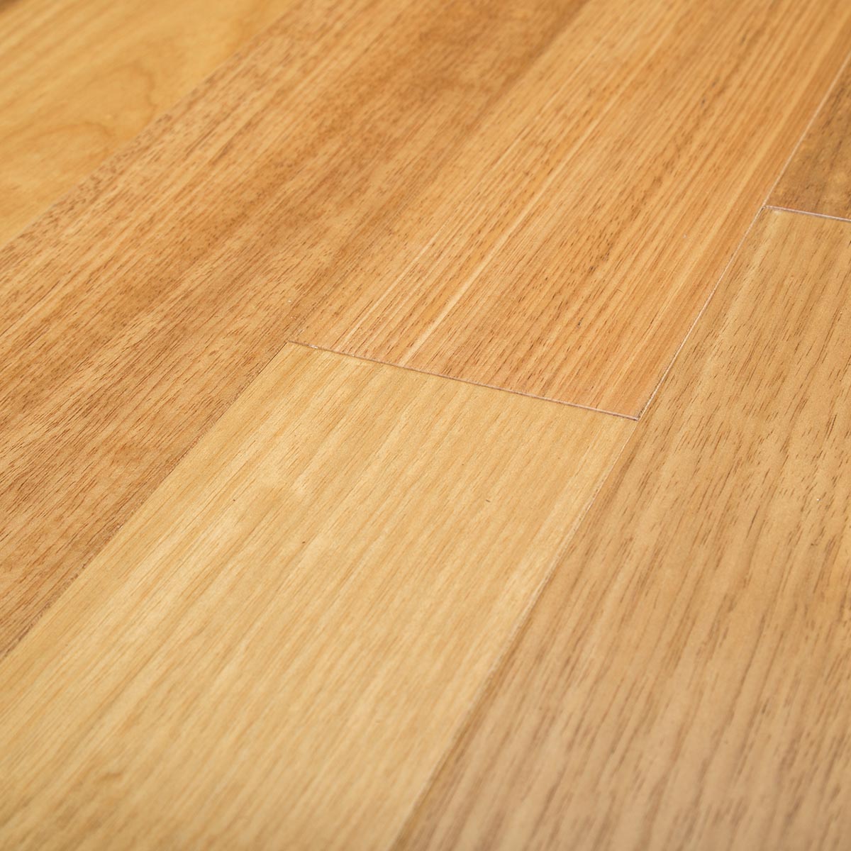 Tauari, Brazilian Oak Natural Hardwood Flooring Smooth AB 35/8"